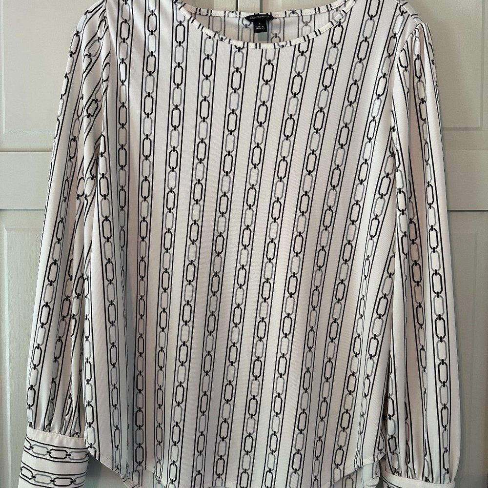 Ann Taylor Blouse - White with link design and buttons on sleeve
